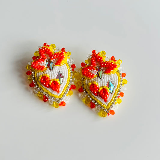Mini Strawbaby Earrings: Sprina